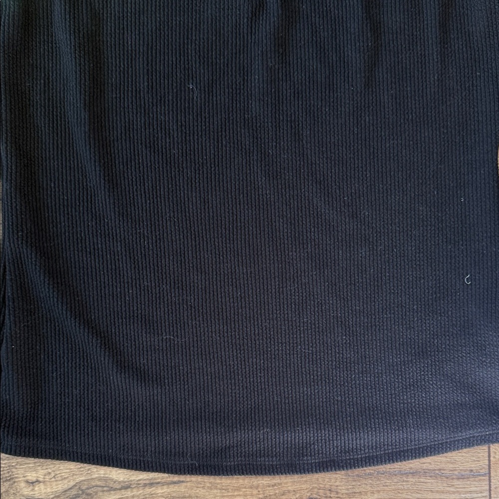 H&M Black Scallop Neck Tank Top - Picture 7 of 7